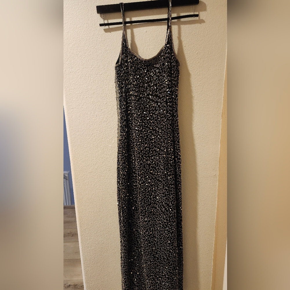 Laurence Kazar Black Silver Metallic Beaded Prom/Evening Dress Size small